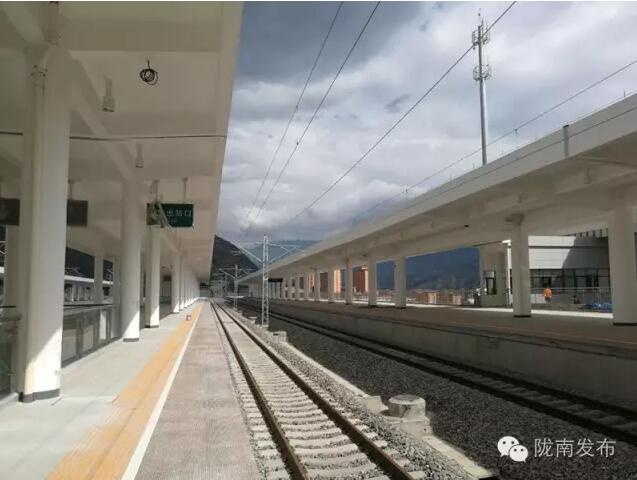 蘭渝鐵路最新進(jìn)展！除胡麻嶺隧道外已全線鋪通