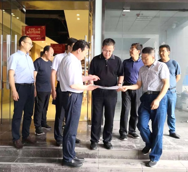 隴南市委常委、組織部部長楊郃調(diào)研指導(dǎo)市龍江城鄉(xiāng)發(fā)展集團(tuán)公司黨建工作